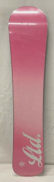 LTD "PASTEL" SNOWBOARD 138CM +ALTITUDE BINDINGS WHITE S/M SIZES: 6.5-9