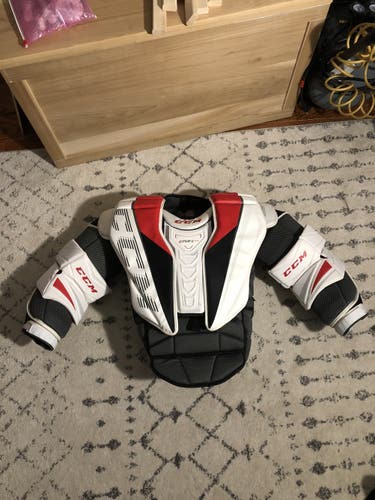 Used Small CCM  Eflex 5.9 Goalie Chest Protector