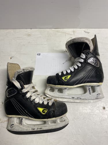 15 Pairs Graf Skates