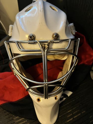 Senior Bauer Profile 950 Goalie Mask