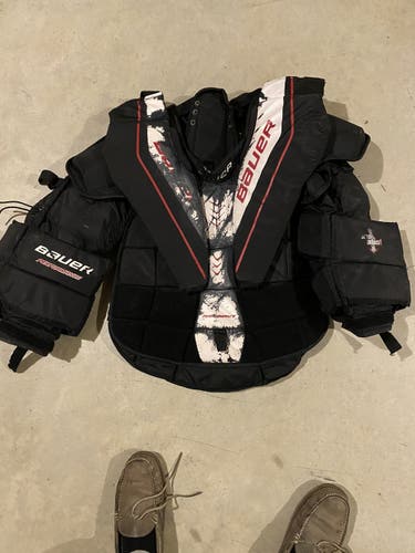 Used Large Bauer  Performance Goalie Chest Protector
