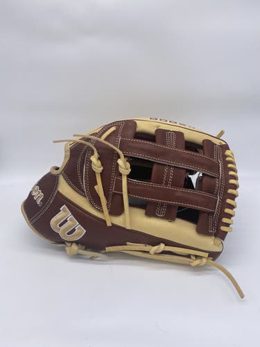Wilson A2000 1799 12.75 new with tags outfield glove
