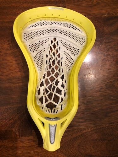 Head New Attack & Midfield Warrior Strung Evo Warp Pro 2