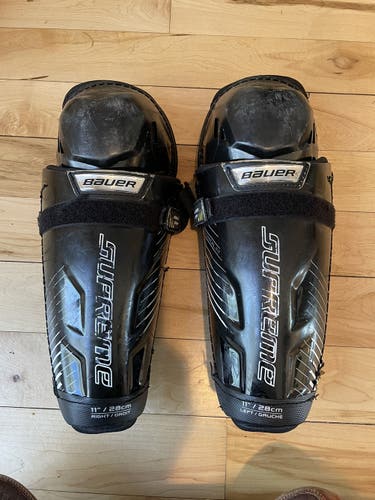 Junior Bauer Supreme S190 Shin Pads
