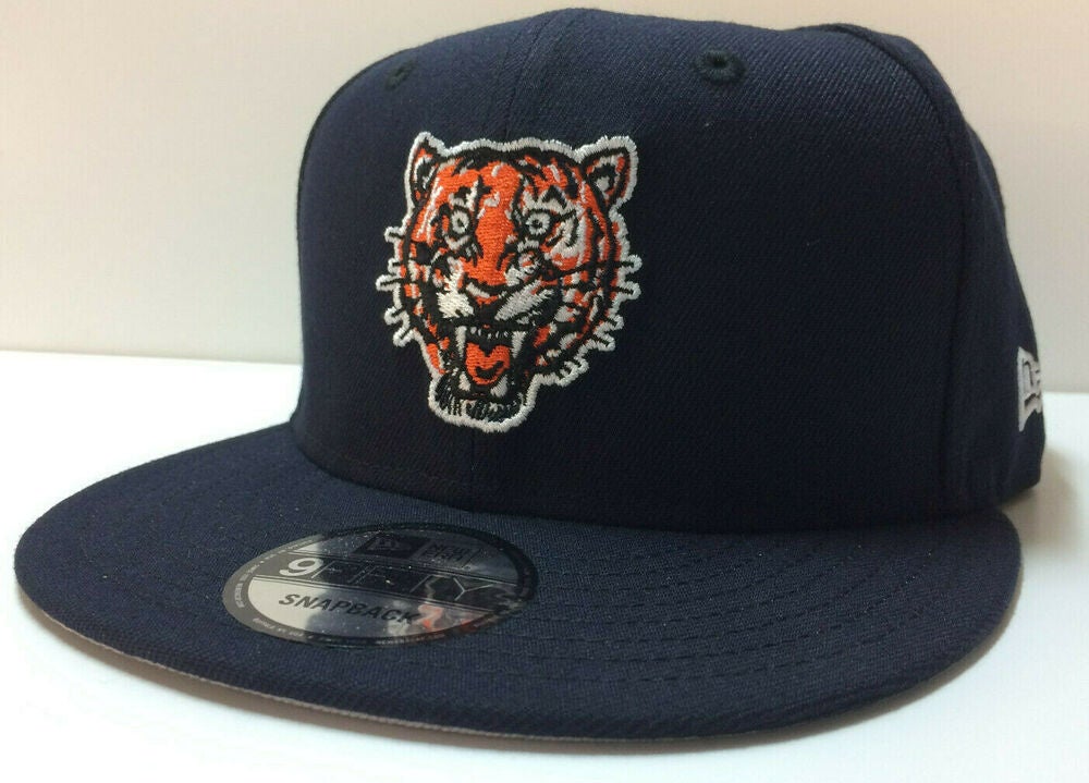 NOS Detroit Tigers MLB Vintage U.I.I. Adult Mesh Snapback Road Hat