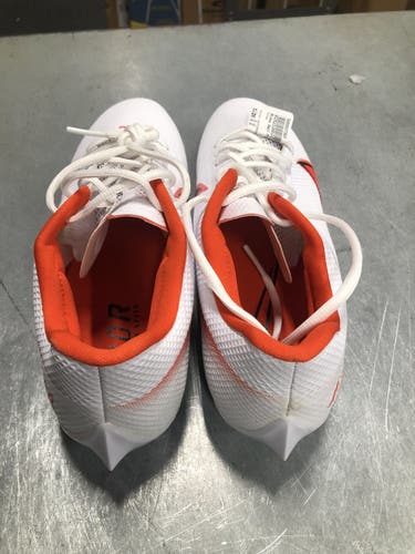 Used Nike Senior 10 Football Cleats