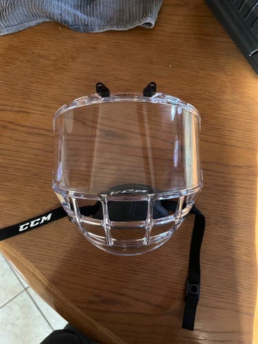 Medium CCM Shield FV1