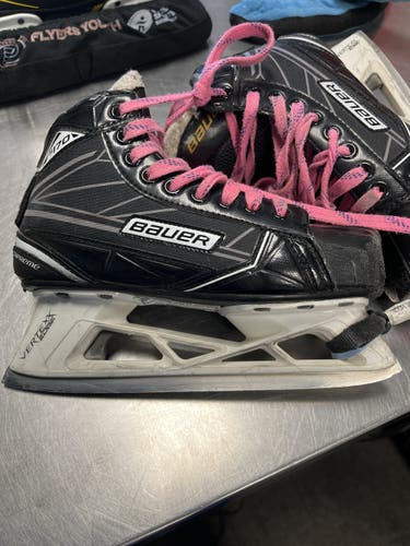 Used Bauer Regular Width  Size 3 Supreme S170 Hockey Goalie Skates