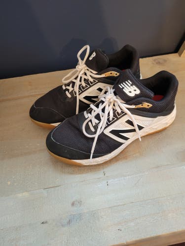 Black Used Men's Size 11 (Women's 12) Turf Cleats