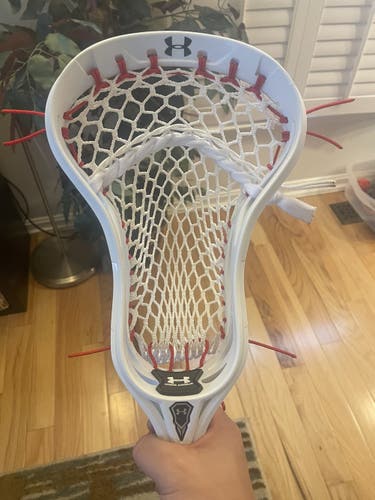 BNWT Under Armour Command 2