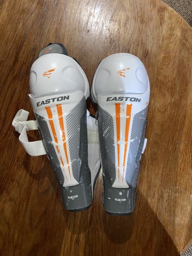 Easton M3 Shin Pads
