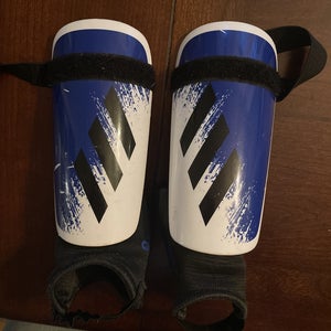 Unisex XS Adidas Shin Guards