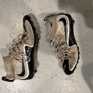Nike Untouchable Cleats Size 11.5