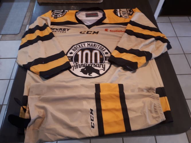 Gold/yellow/blacjk Jersey Adult Men's Large