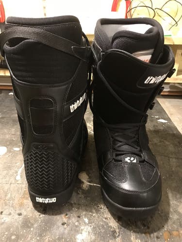 *LIKE NEW* Size 12 Thirty Two prion Snowboard Boots