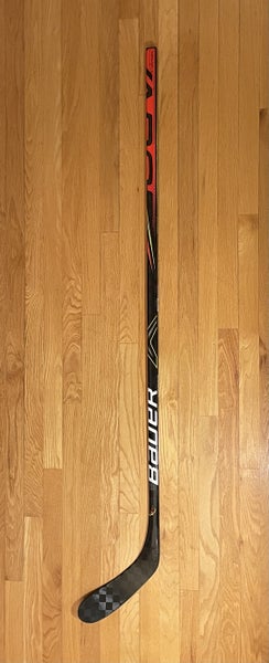 Senior Used Right Handed Bauer Vapor 2X Pro P28 Toe Pattern 77 Flex Hockey Stick