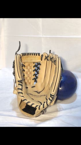 New Mizuno Pro GMP2 100DT4 BB Glove 12”
