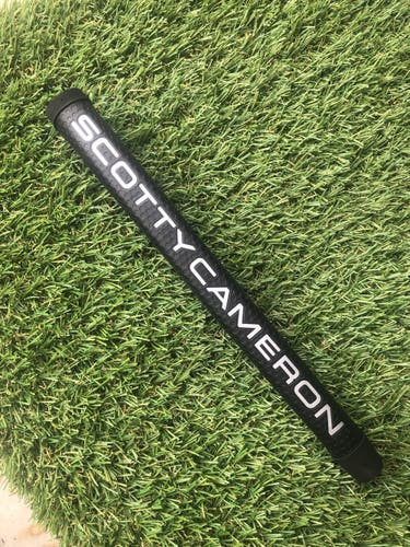 Scotty Cameron Midsized Matador Grip
