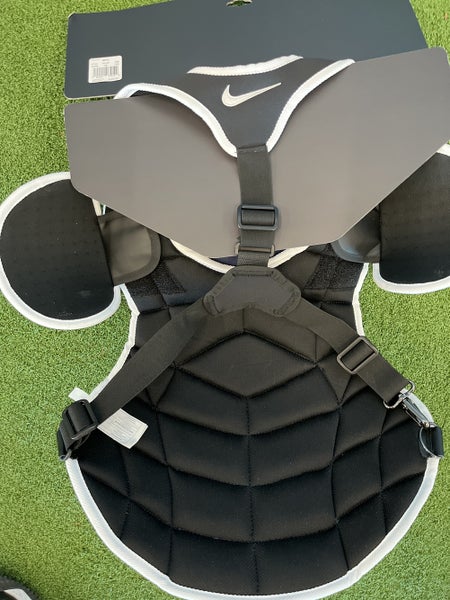 Team Issued Catchers Gear Set - Nike Black - 2022 Season