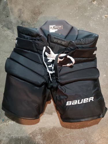 Hockey Goalie Pants Senior Used Medium Bauer Pro