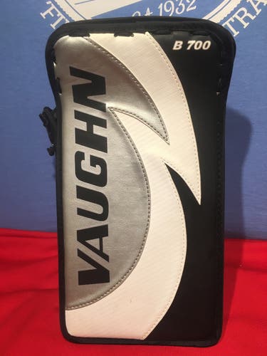 NWT Vaughn B700 Jr Regular Blocker