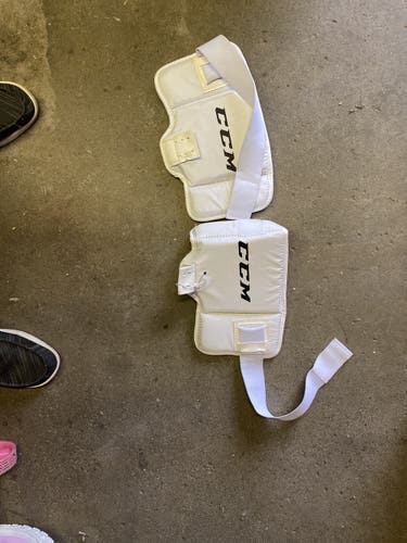 Ccm goalie Thigh pads