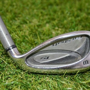 Wilson 	Fat Shaft 	8 Iron 	Right Handed 	37.5"	Graphite	Regular	New Grip