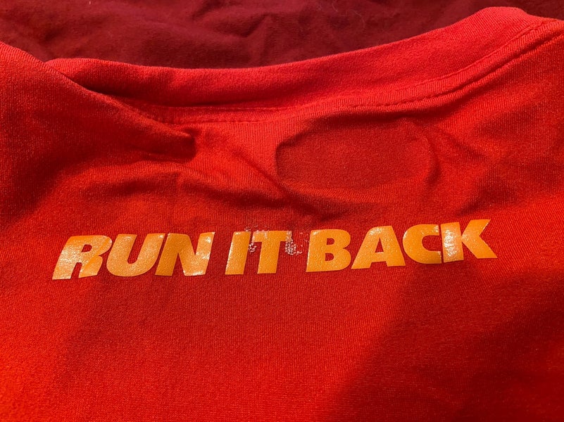 NEW Kansas City Chiefs Run It Back Red T-Shirt Adult Size Small