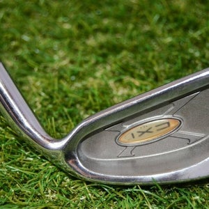 Cobra 	CXI 	5/6 Iron 	Right Handed 	37.5"	Graphite	Ladies 	New Grip