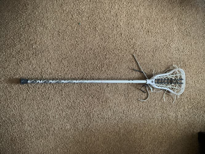 Used Under Armour Women's Girls Lacrosse Stick Nice! Light!