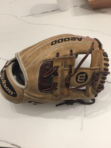 Baseball Glove Used Right Hand Throw Wilson Infield A2000 11.5"