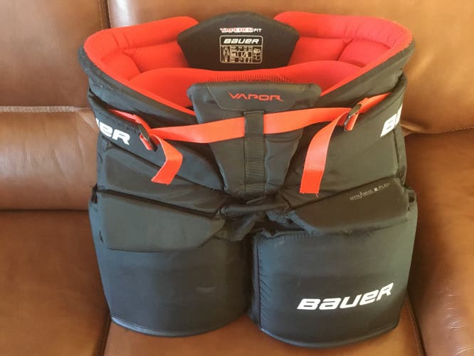 Hockey Goalie Pants Intermediate Used Large Bauer Vapor X2.9