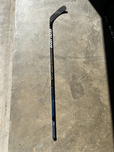 Hockey Stick Like New Senior Bauer Right Handed Nexus 3N Pro P92M Pattern