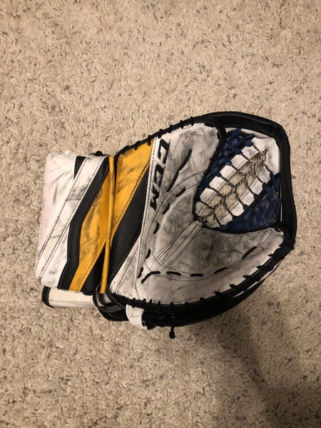 CCM Extreme Flex lll Glove -