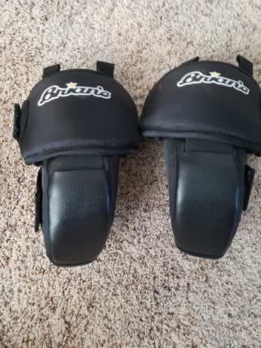 Used Brian's Goalie Knee Guards