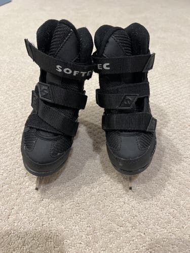 Jackson Softec toddler ice skates