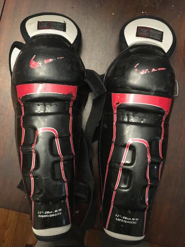 Shin Pads Used Nike Quest 4