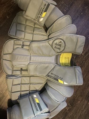 Used Large Warrior Pro Stock Ritual G2 Classic Goalie Chest Protector
