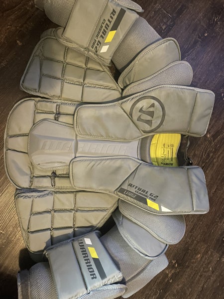 Used Large Warrior Pro Stock Ritual G2 Classic Goalie Chest Protector