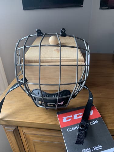 New Grey Medium CCM Full Cage FM680