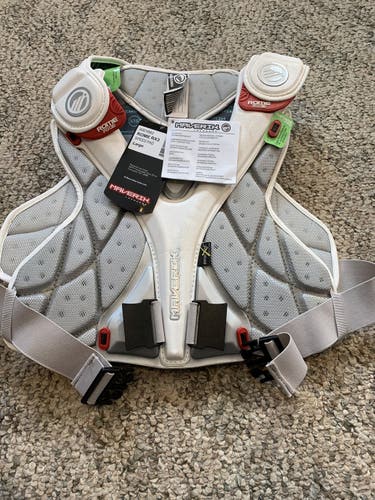 New Large Maverik Rome RX3 Shoulder Pads