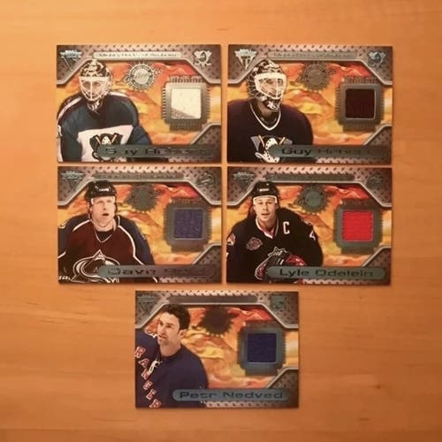 2001 Pacific Private Stock Titanium Game-Used Jersey Lot