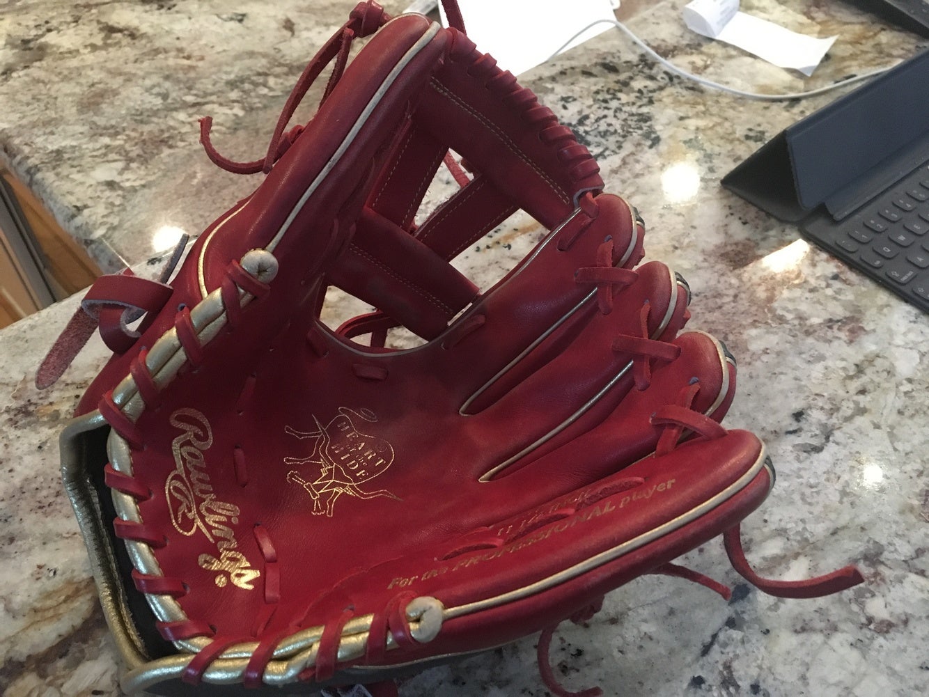 Rawlings Heart of The Hide Kolten Wong 11.5 Inch PRO314-7SCF Baseball Glove  11.5 inches: Buy Online at Best Price in UAE 