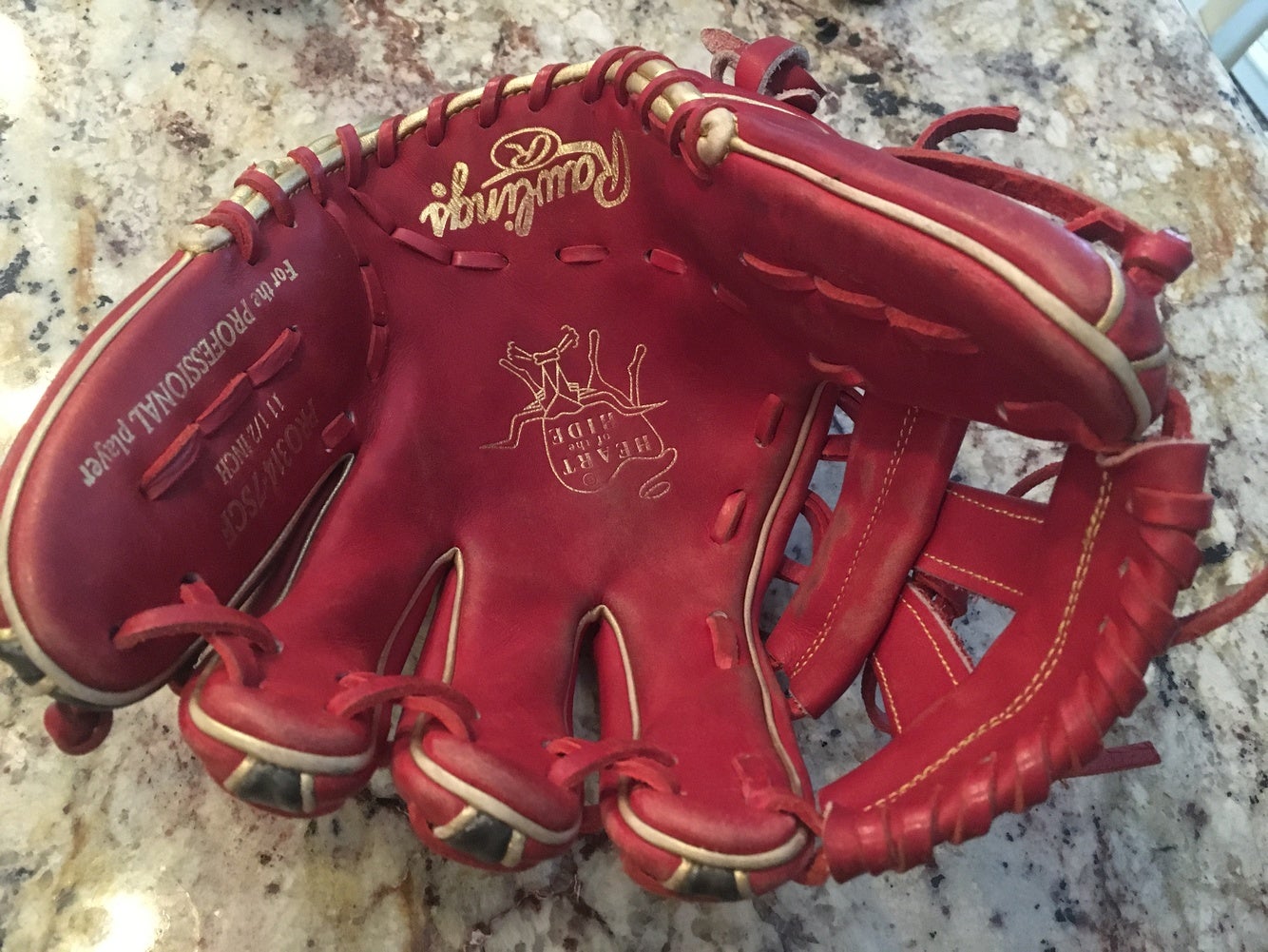 Rawlings Heart of The Hide Kolten Wong 11.5 Inch PRO314-7SCF Baseball Glove  11.5 inches: Buy Online at Best Price in UAE 