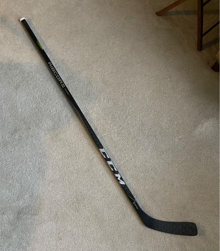 LIKE NEW CCM Trigger 2 PMT Kane Pro Curve 90 Flex Pro Stock Stick