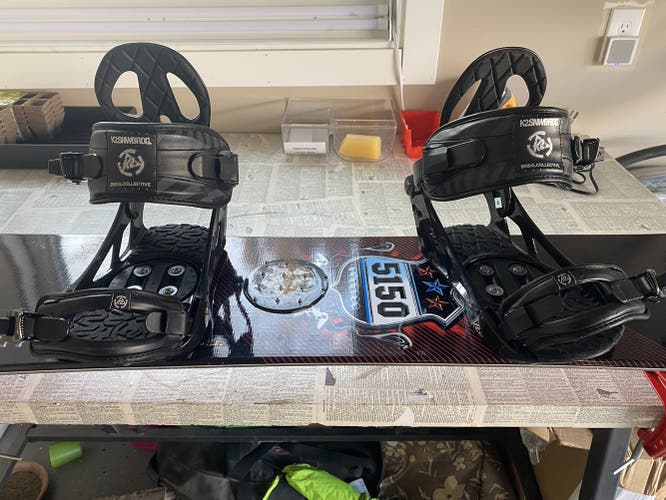 Unisex Medium K2 All Mountain Snowboard Bindings