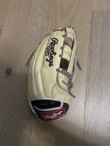 Outfield 12.75" Heart of the Hide Baseball Glove