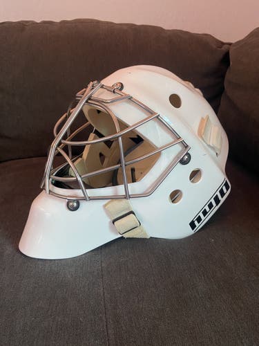 OTNY KEVLAR Goalie Mask Large size.