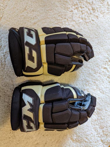 Hershey Bears Pro Stock CCM HGCL 14" Gloves