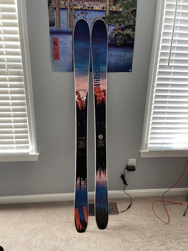 Liberty Genesis Skis
